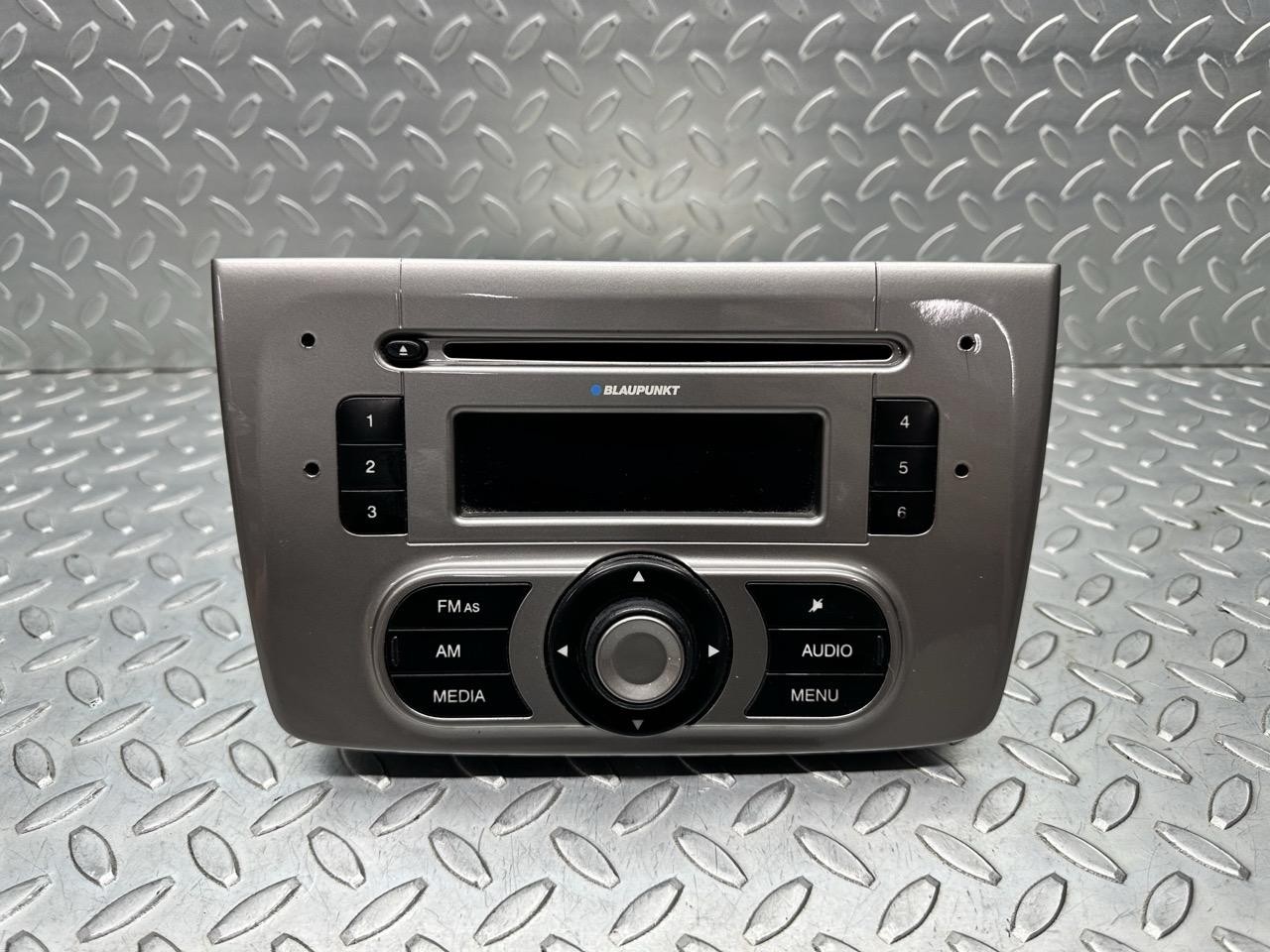 Autoradio - Immagine 1 di 5
