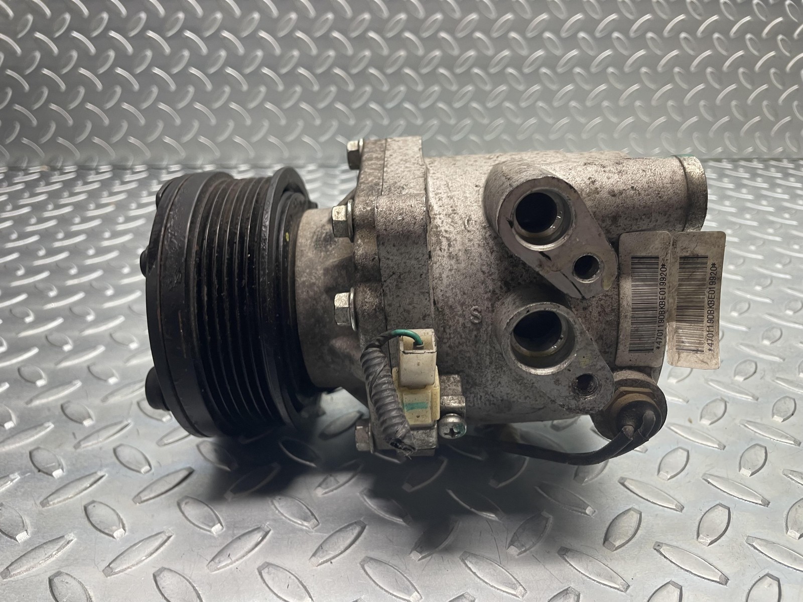 Compressore a/c - Immagine 1 di 6