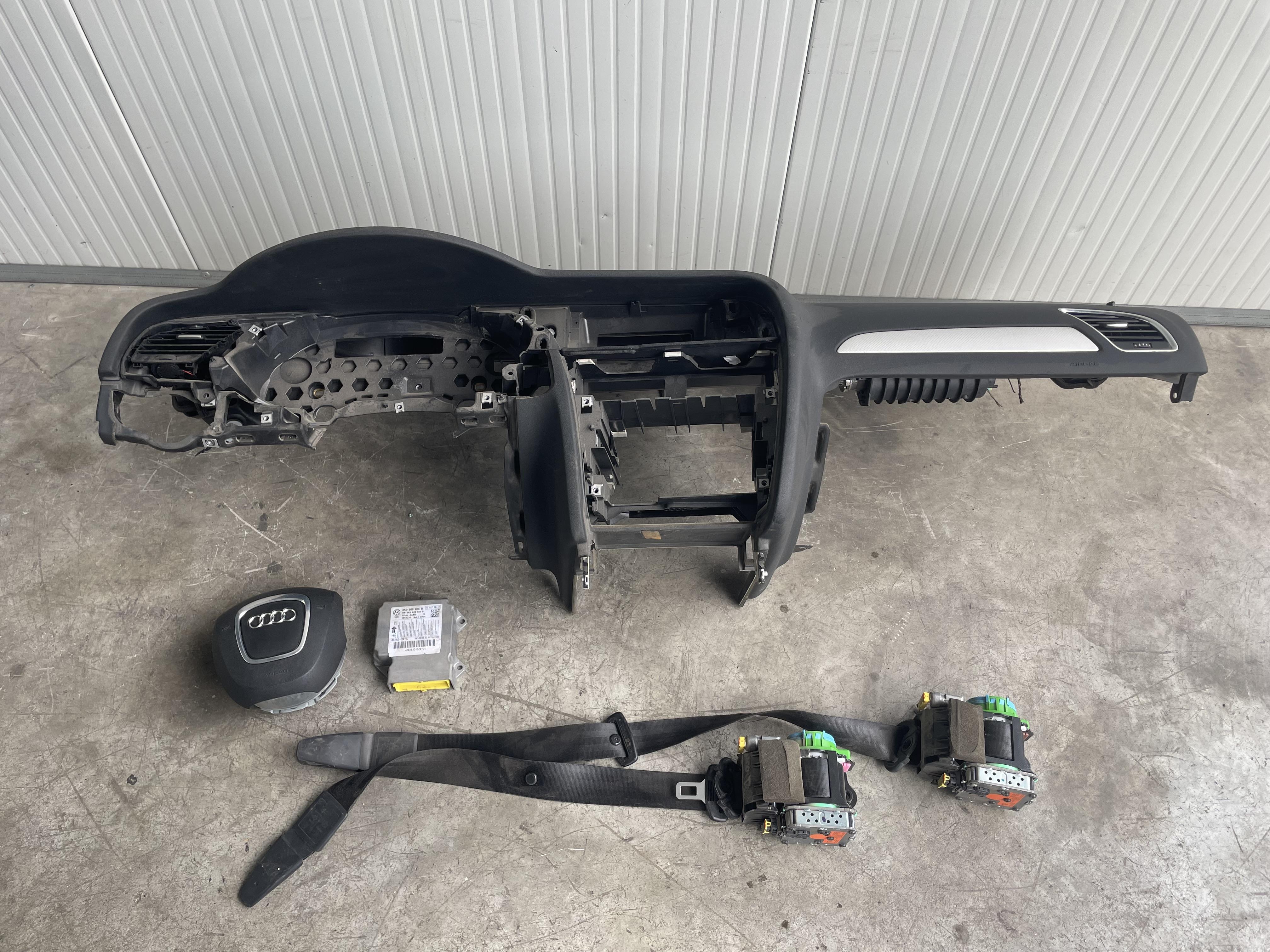 Kit Airbag Completo - Immagine 1 di 14