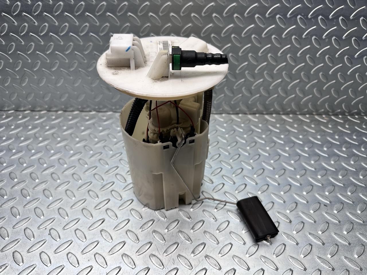 Pompa Carburante A4534700294 Usato