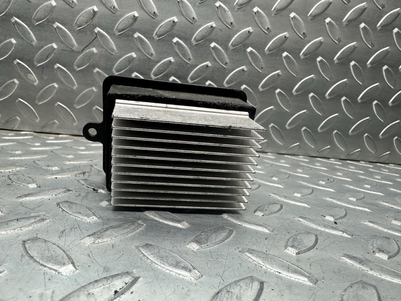 Resistenza motorino ventilazione abitacolo - Immagine 1 di 3