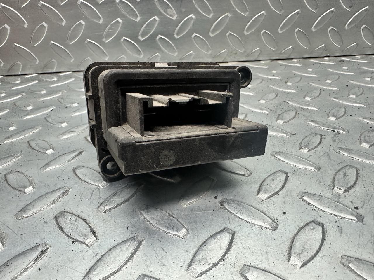 Resistenza motorino ventilazione abitacolo - Immagine 1 di 3