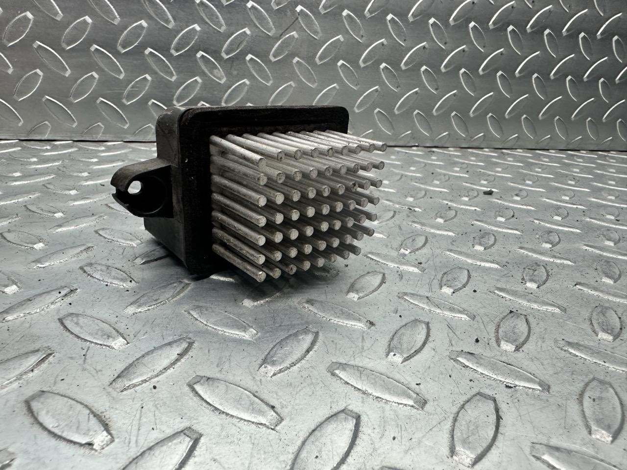 Resistenza motorino ventilazione abitacolo - Immagine 1 di 3