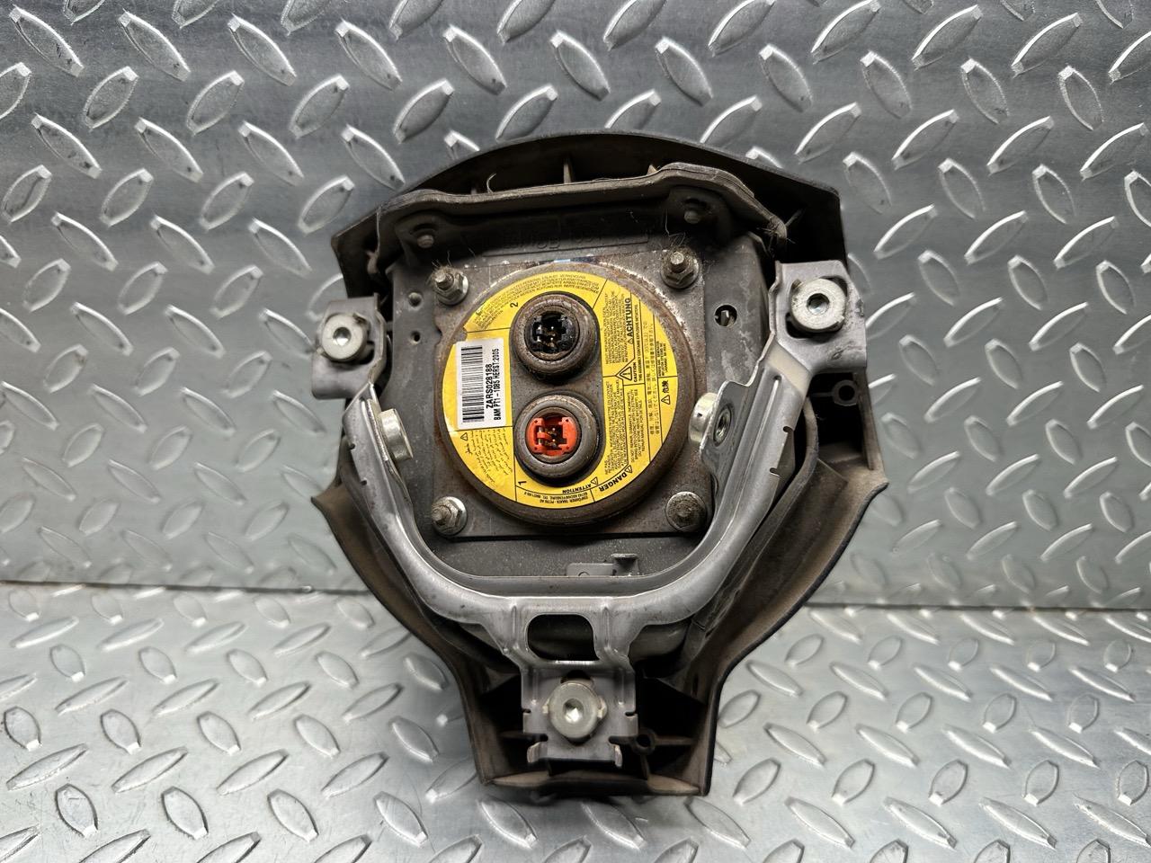 Dispositivo airbag lato guida - Immagine 1 di 3