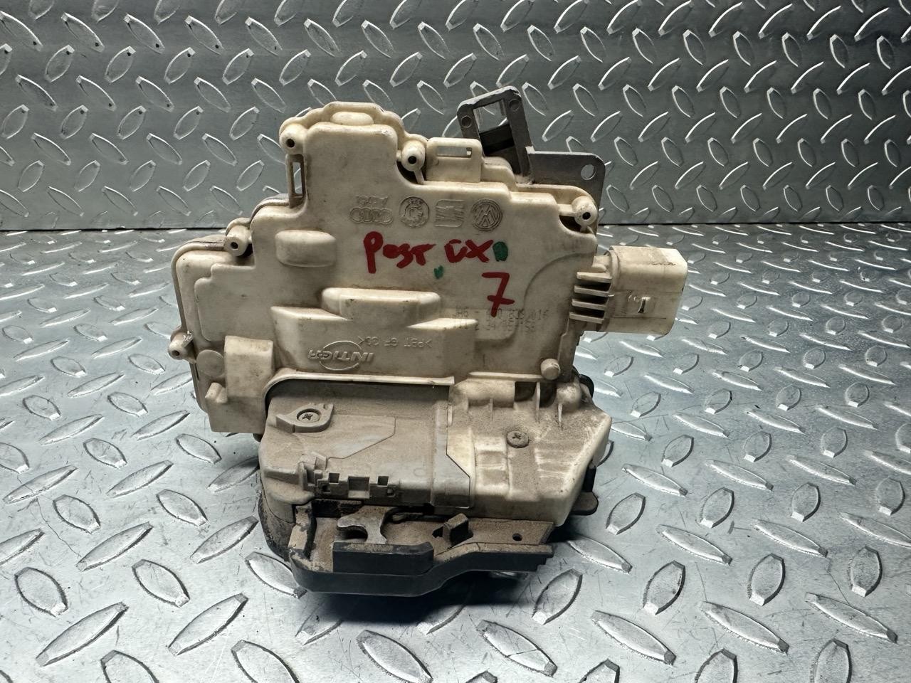 Serratura porta post. Destro - Immagine 1 di 4