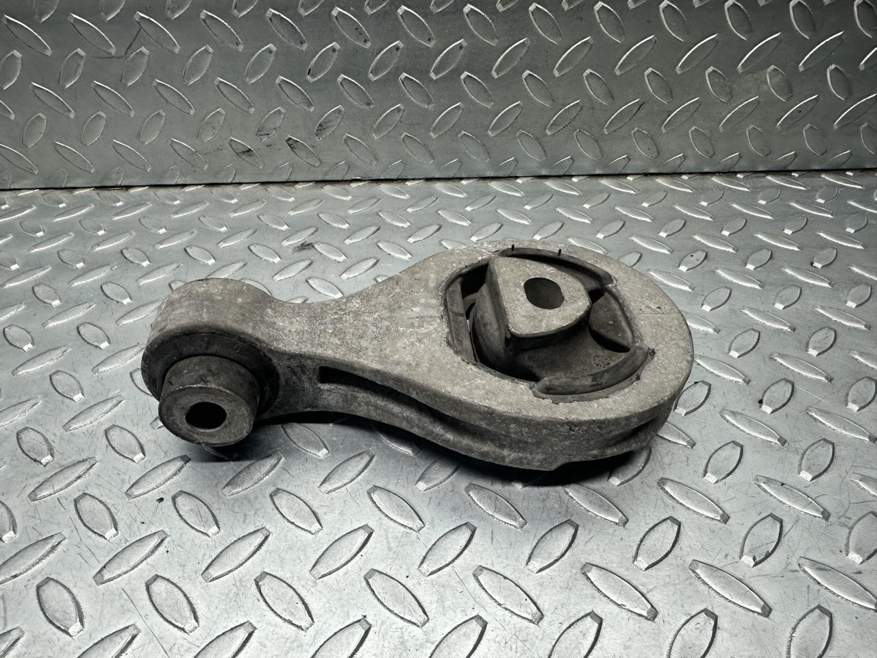 Supporto motore - Immagine 1 di 3