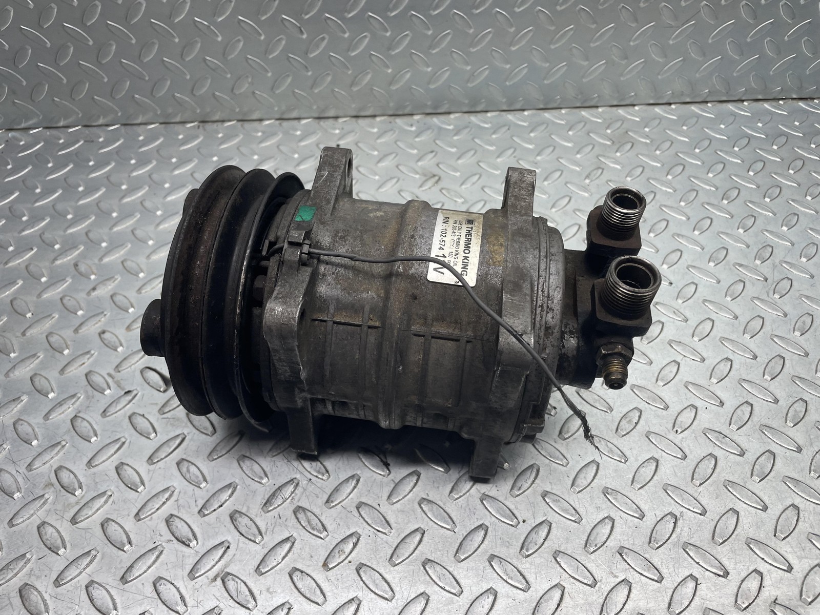 Compressore a/c - Immagine 1 di 5