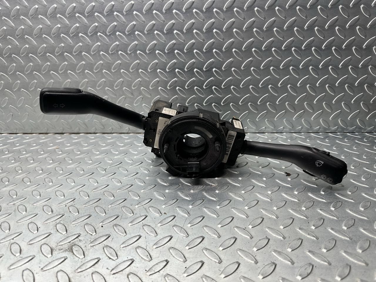 Devioguidasgancio 8L0953513G Usato