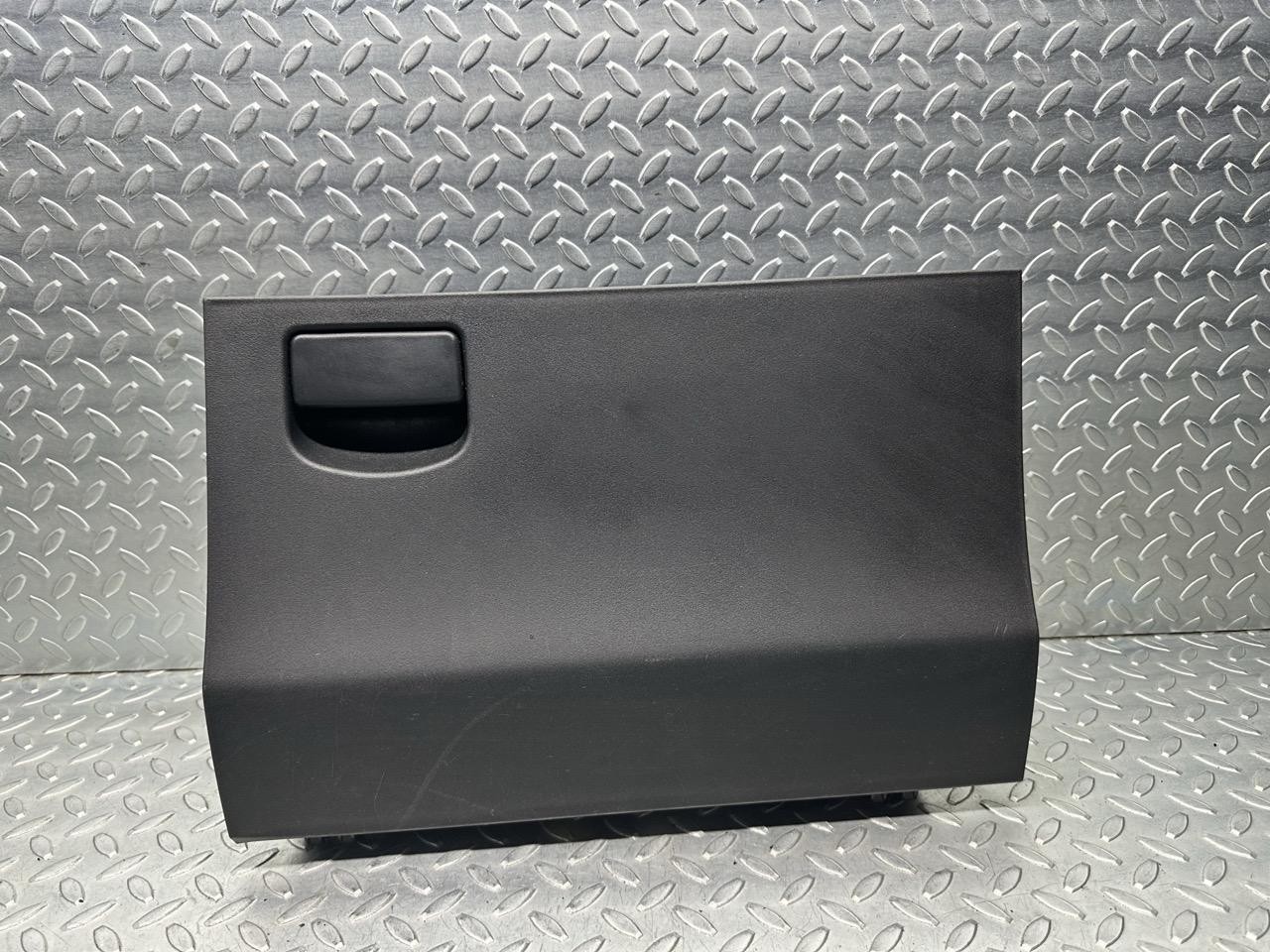 cassetto portaoggetti inf. plancia - Immagine 1 di 4