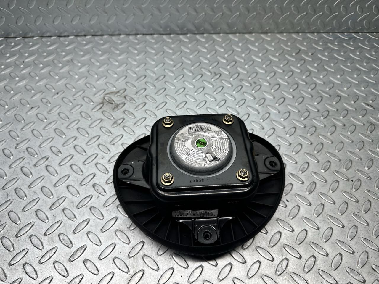 Dispositivo airbag lato guida - Immagine 1 di 3