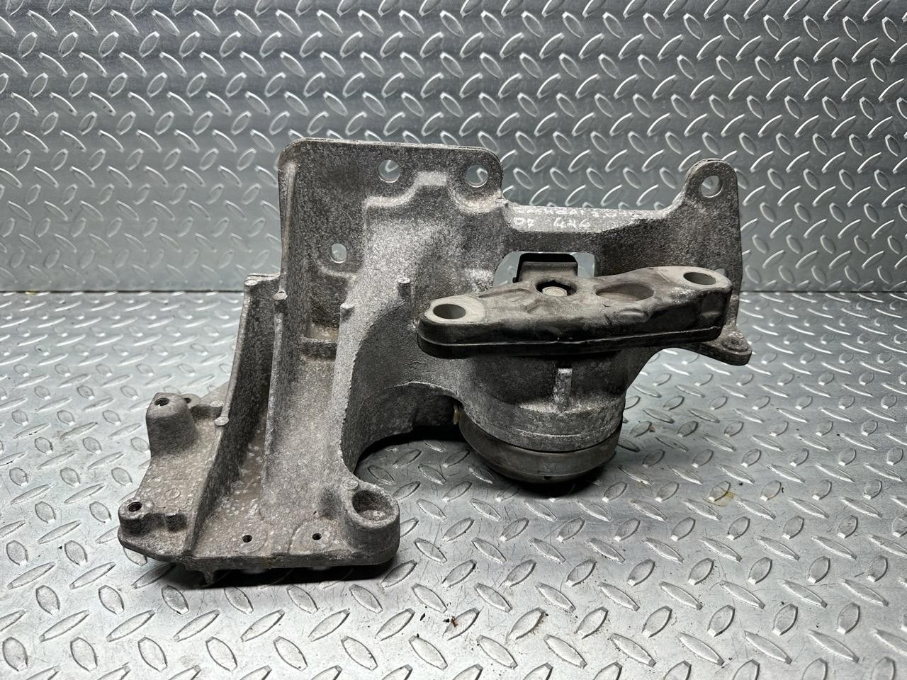 Supporto motore - Immagine 1 di 3