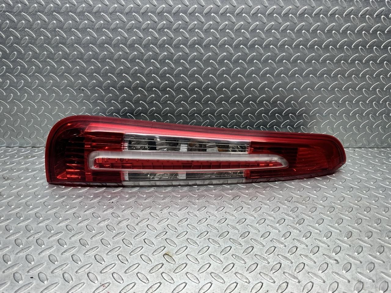Fanale Post. Sinistro 2SK009504 Usato
