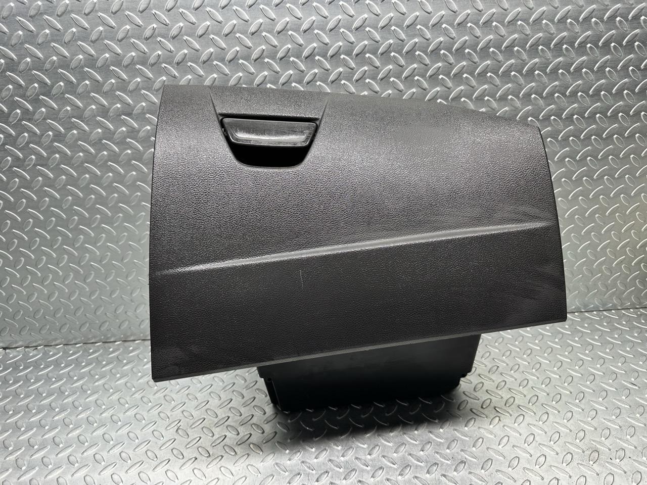 cassetto portaoggetti inf. plancia - Immagine 1 di 5