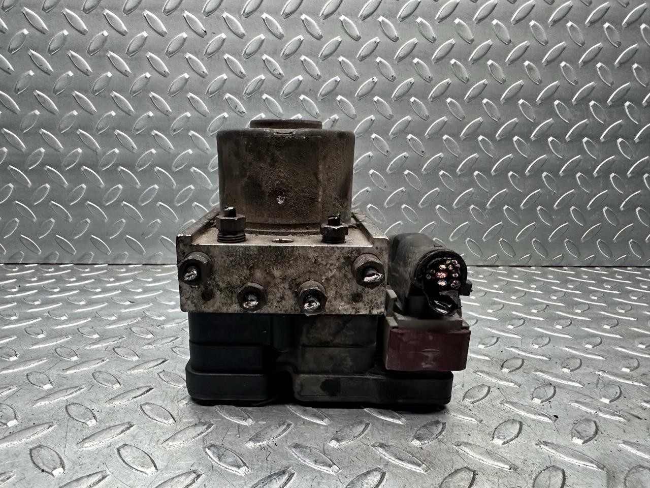 Centralina ABS - Immagine 1 di 3