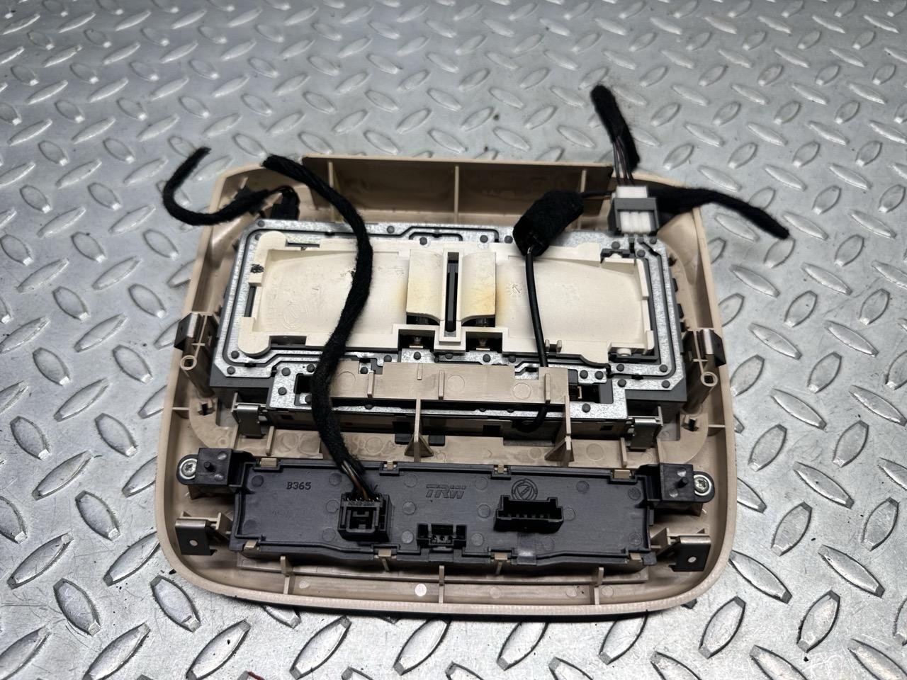 Miniatura 8
