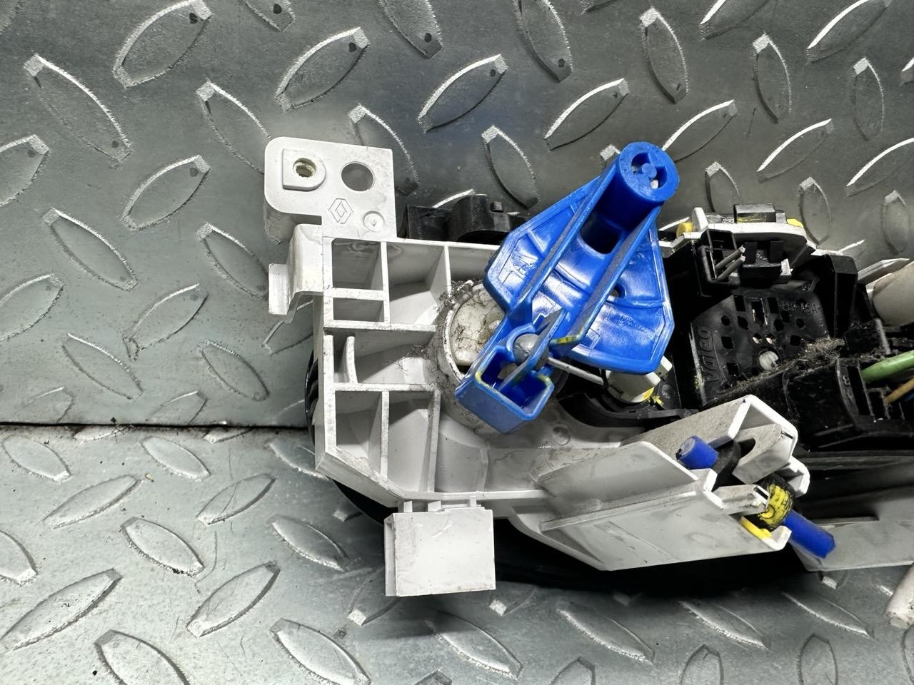 Miniatura 8