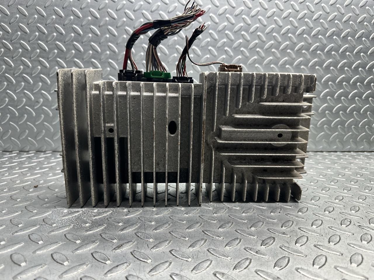 amplificatore autoradio - Immagine 1 di 8