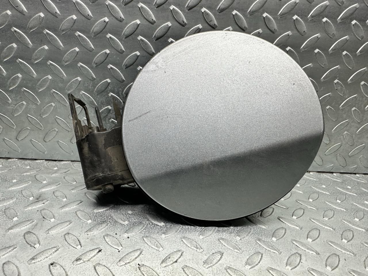 Sportello carburante - Immagine 1 di 8