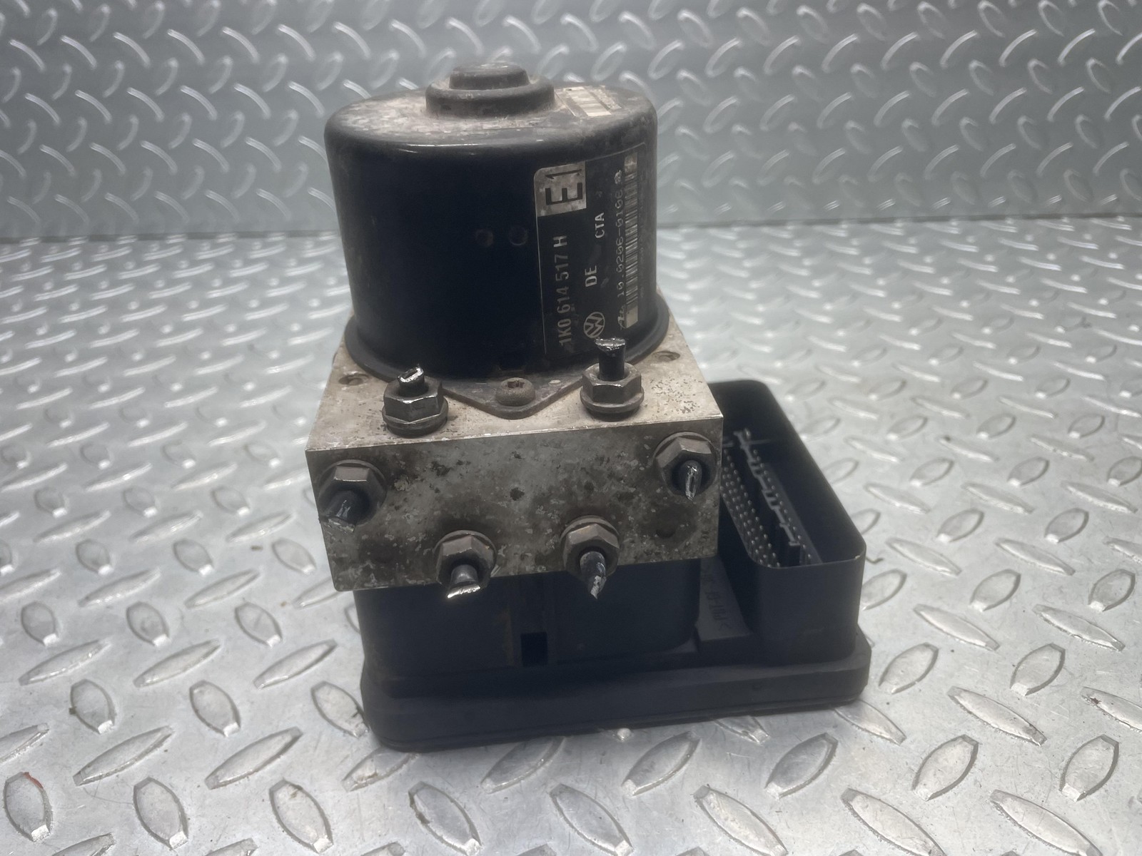 Centralina ABS - Immagine 1 di 4
