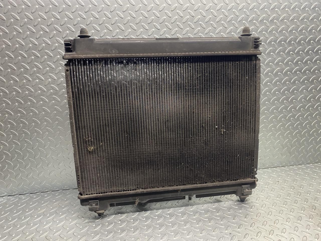 Radiatore 164000N050 Usato