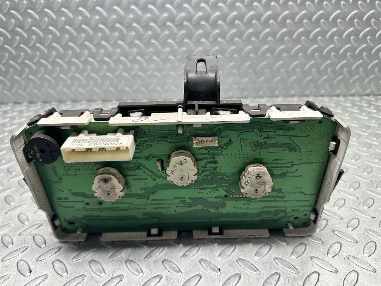 Miniatura 8