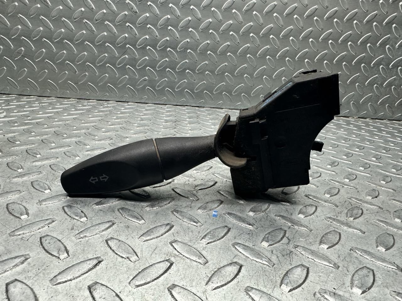 Devioluci Sinistro 1S7T13335AE Usato