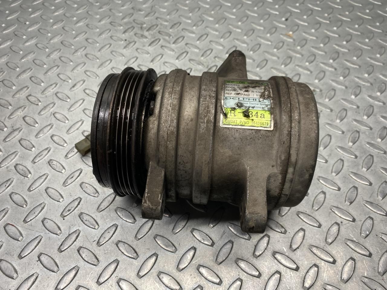 Compressore a/c - Immagine 1 di 6