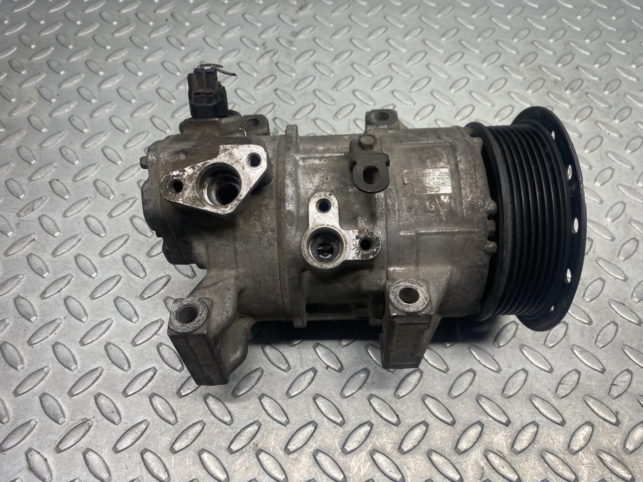 Compressore a/c - Immagine 1 di 5