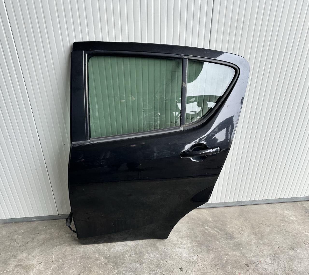 porta post. sinistro - Immagine 1 di 8