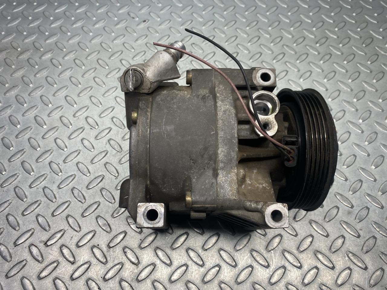 Compressore a/c - Immagine 1 di 7