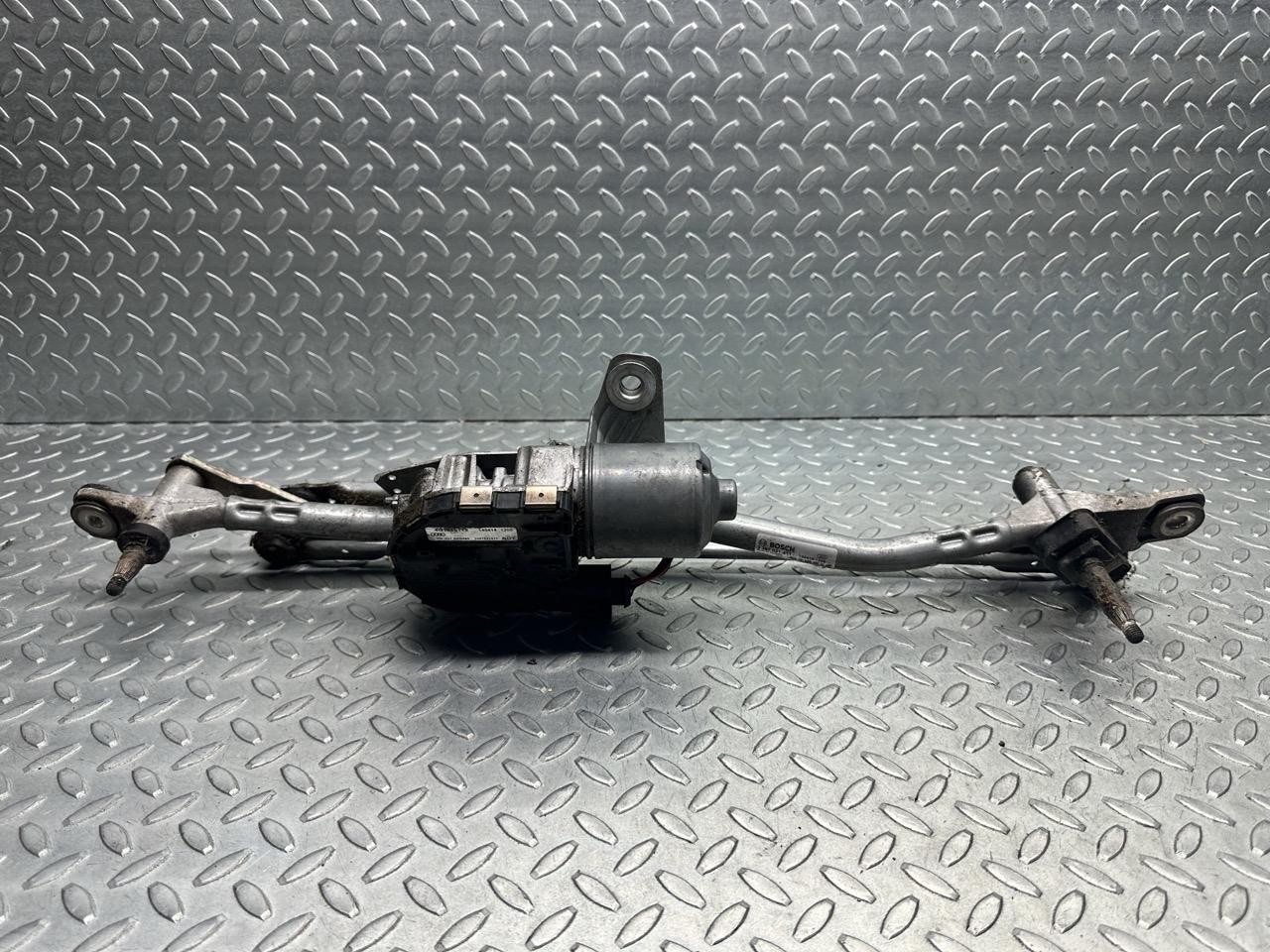 Tergiparabrezza Con Motorino 4G1955119 Usato