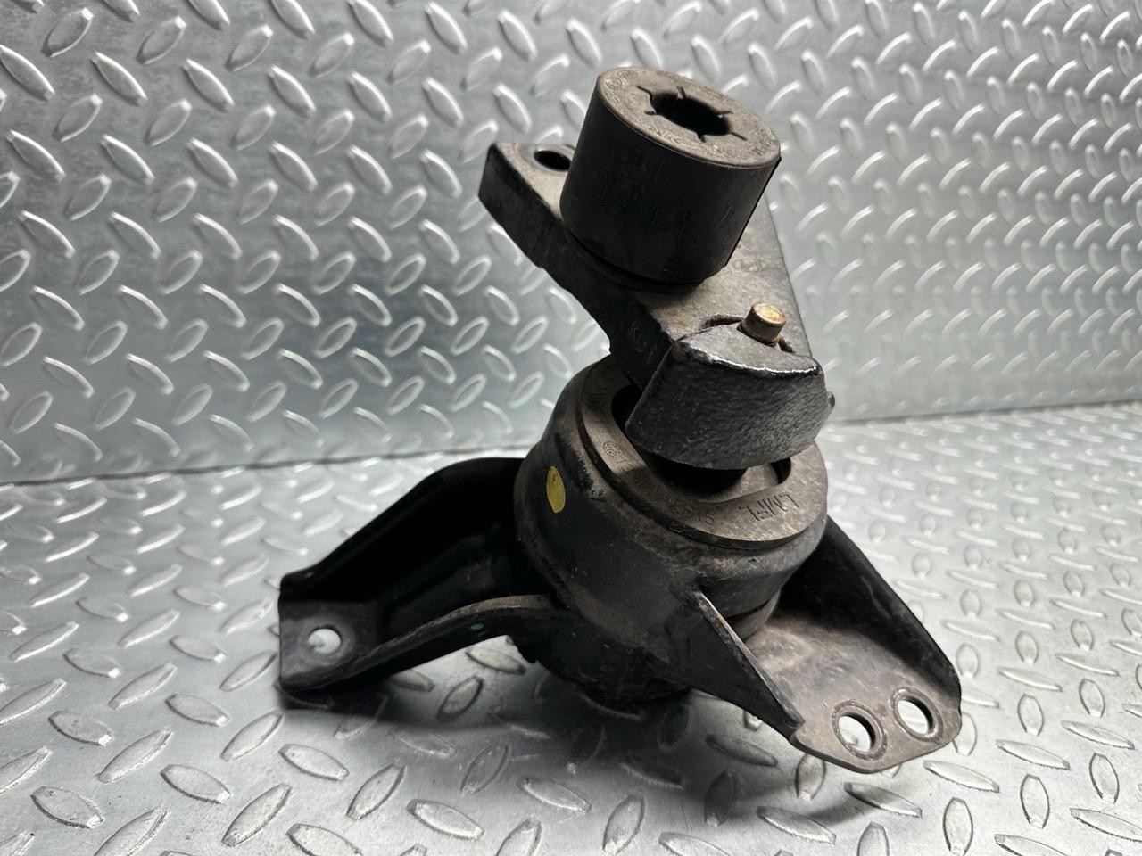 Supporto motore - Immagine 1 di 7