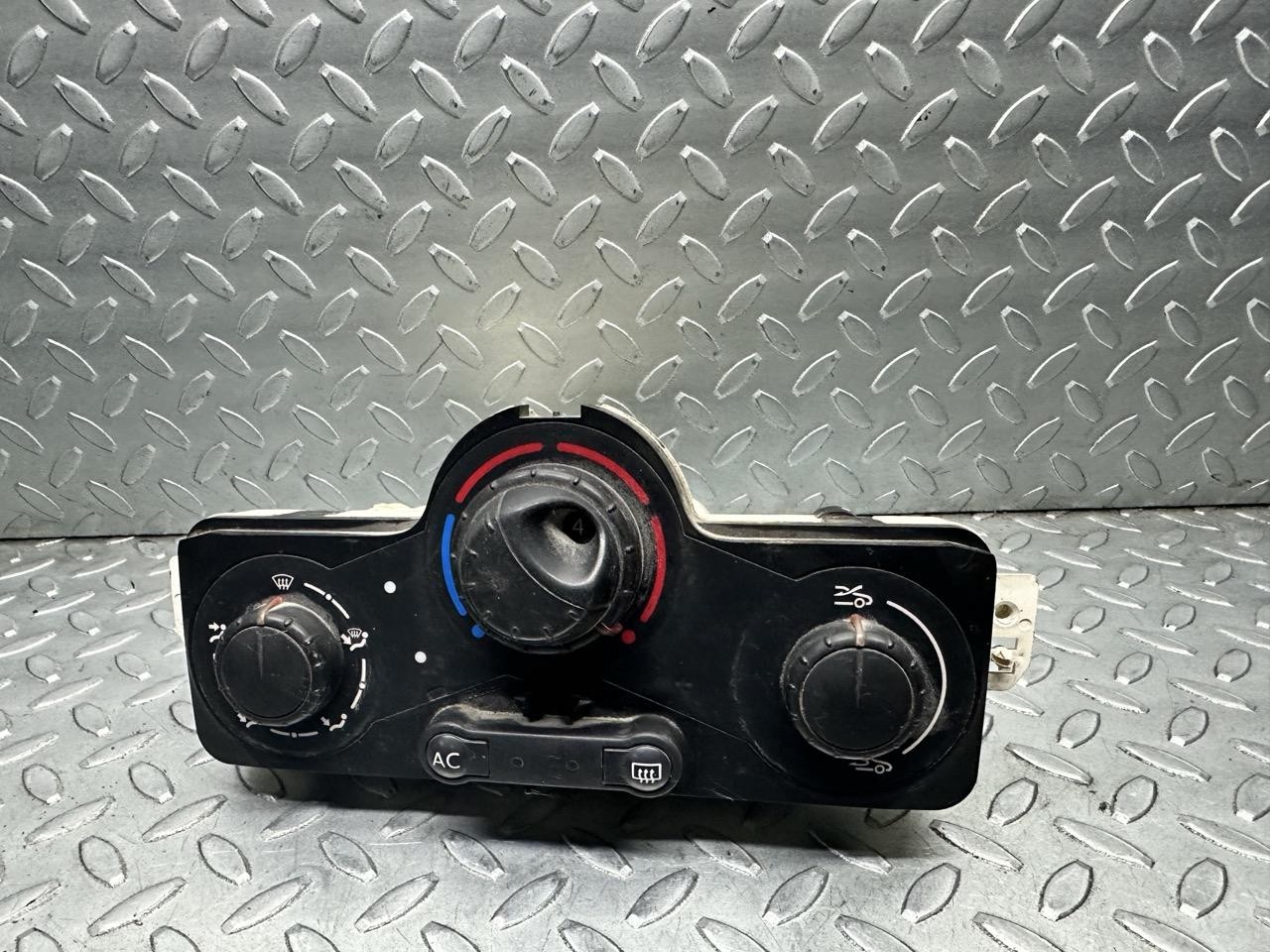 Miniatura 6
