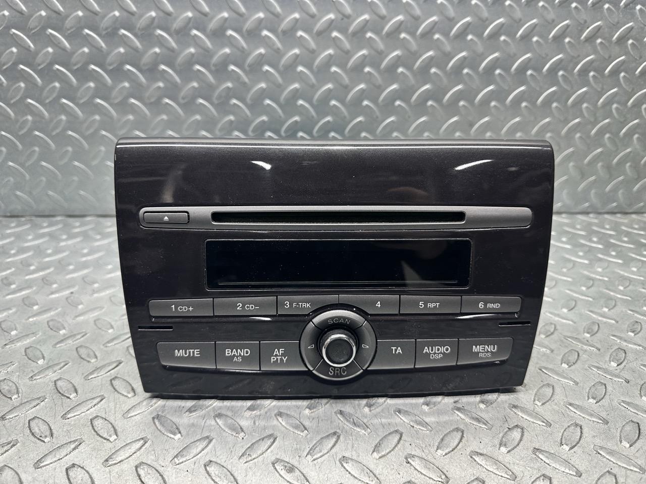 Autoradio - Immagine 1 di 7