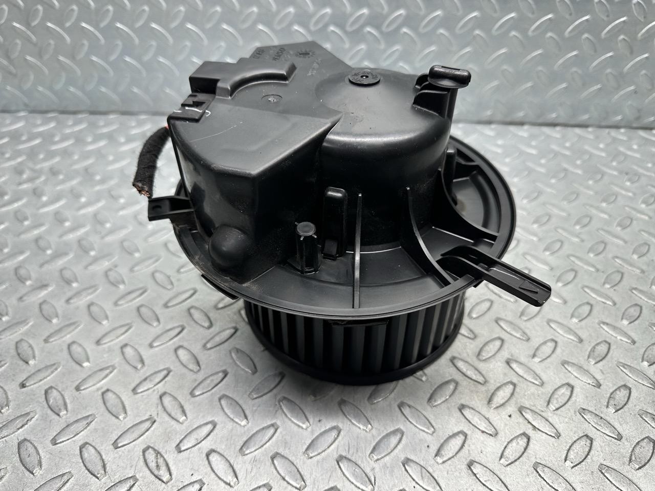 Motorino ventilazione abitacolo - Immagine 1 di 7