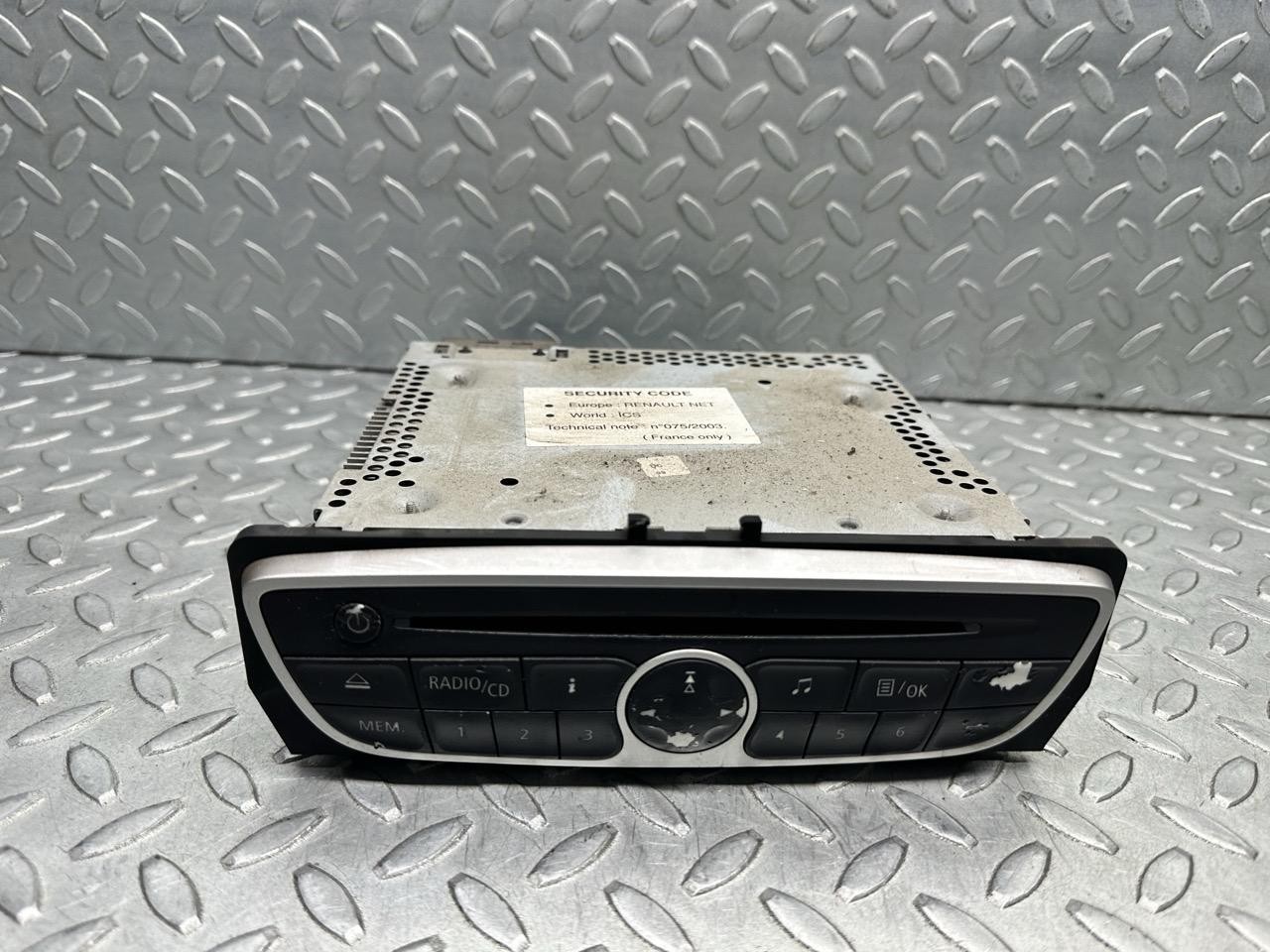 Autoradio - Immagine 1 di 6