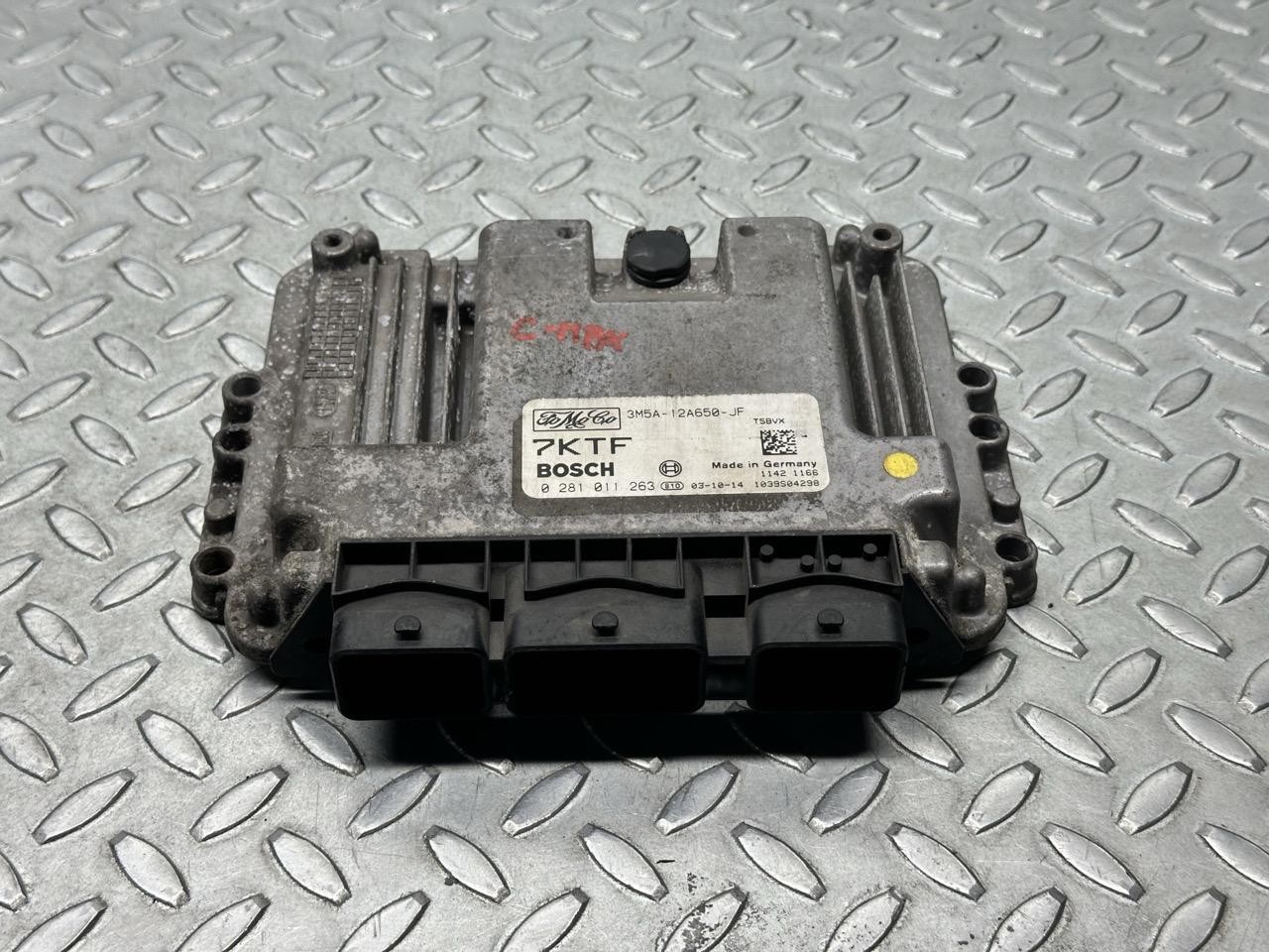 Centralina Iniezione (Bosch) 3M5A12A650JF 0281011263 Usato
