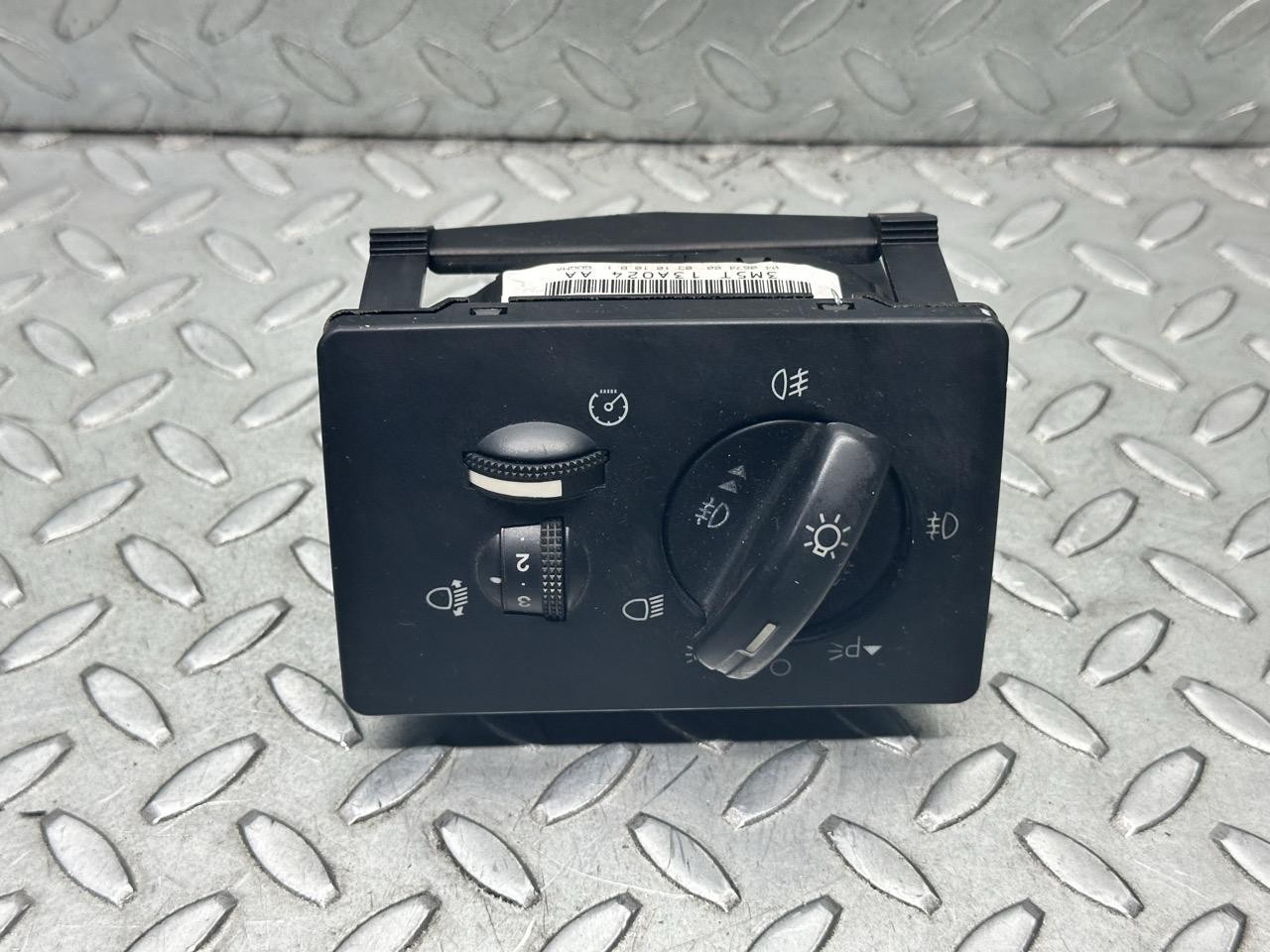 regolatore manuale altezza proiettore - Immagine 1 di 6