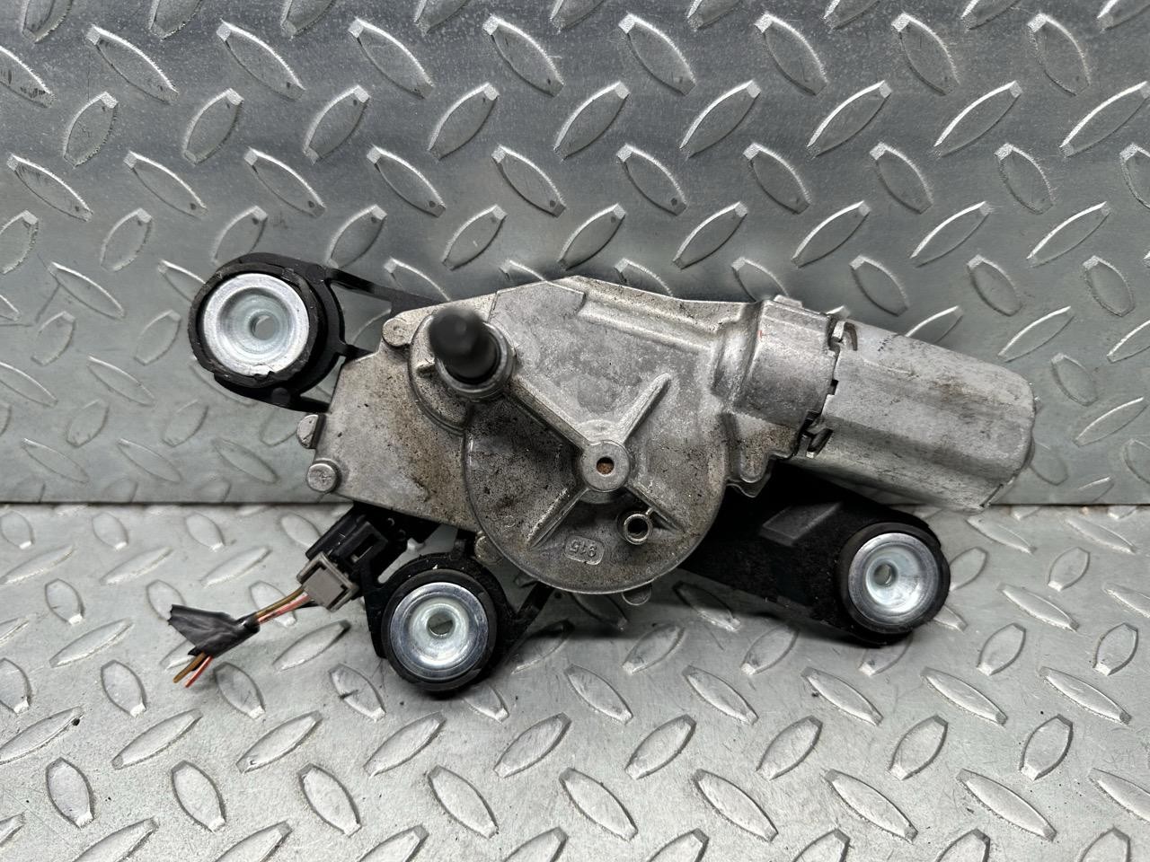 Motorino tergilunotto - Immagine 1 di 4