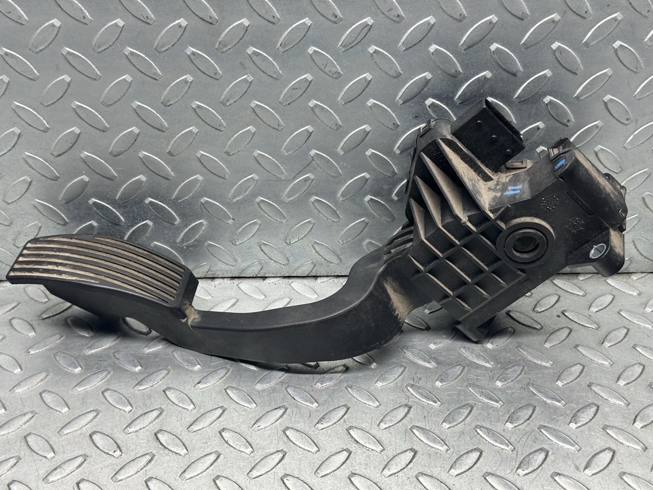 Pedale Acceleratore 55702020 Usato