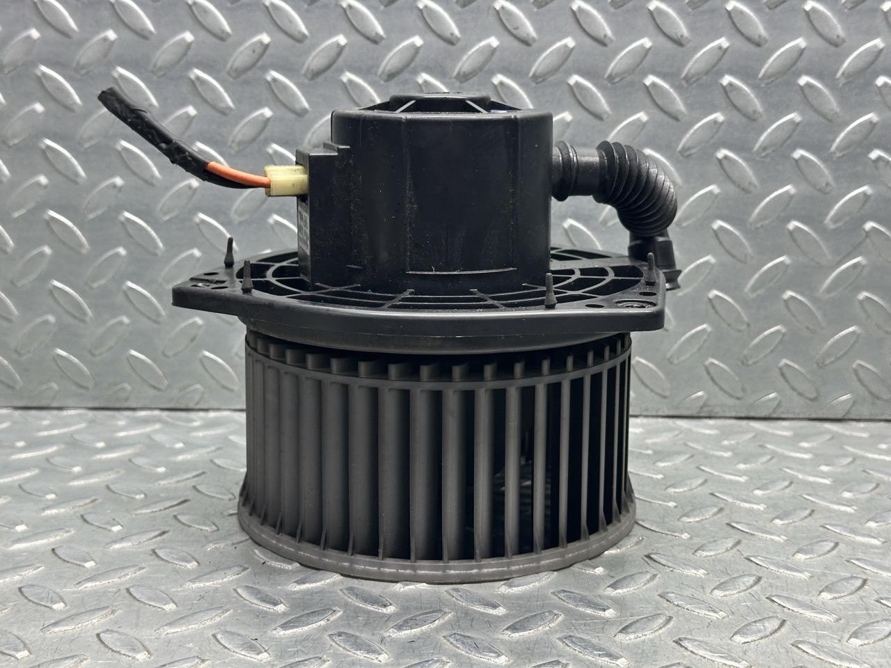 Motorino ventilazione abitacolo - Immagine 1 di 5