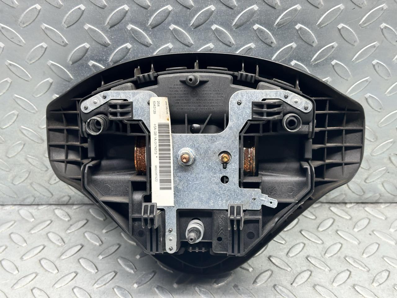 Dispositivo airbag lato guida - Immagine 1 di 5