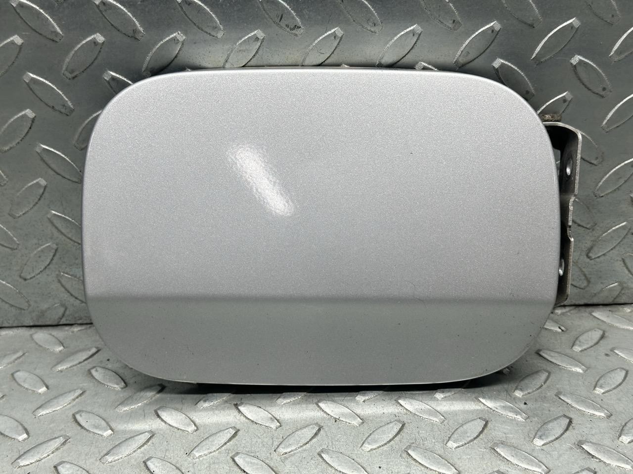 Sportello carburante - Immagine 1 di 4