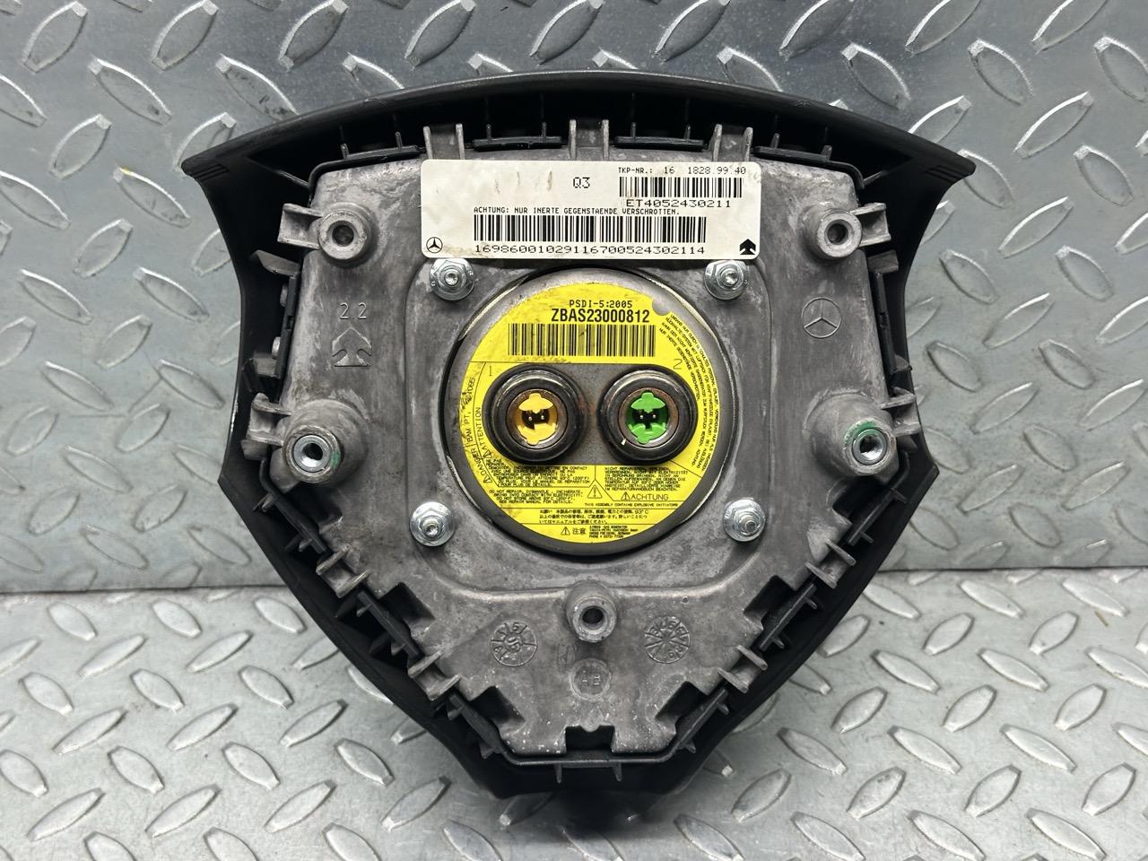 Dispositivo airbag lato guida - Immagine 1 di 4