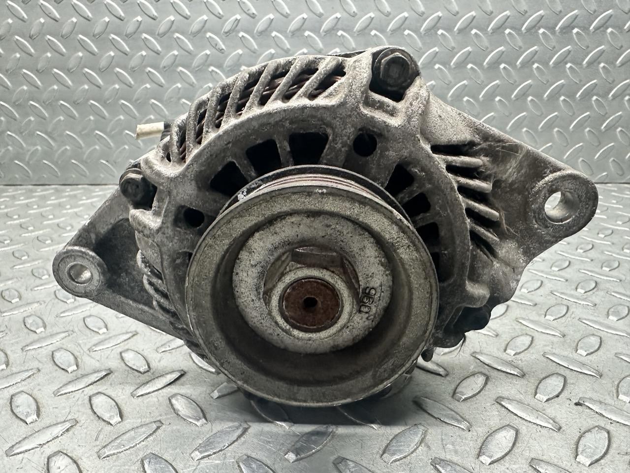 Alternatore (Mitsubishi) A5TG0091AE 1800A070 Usato