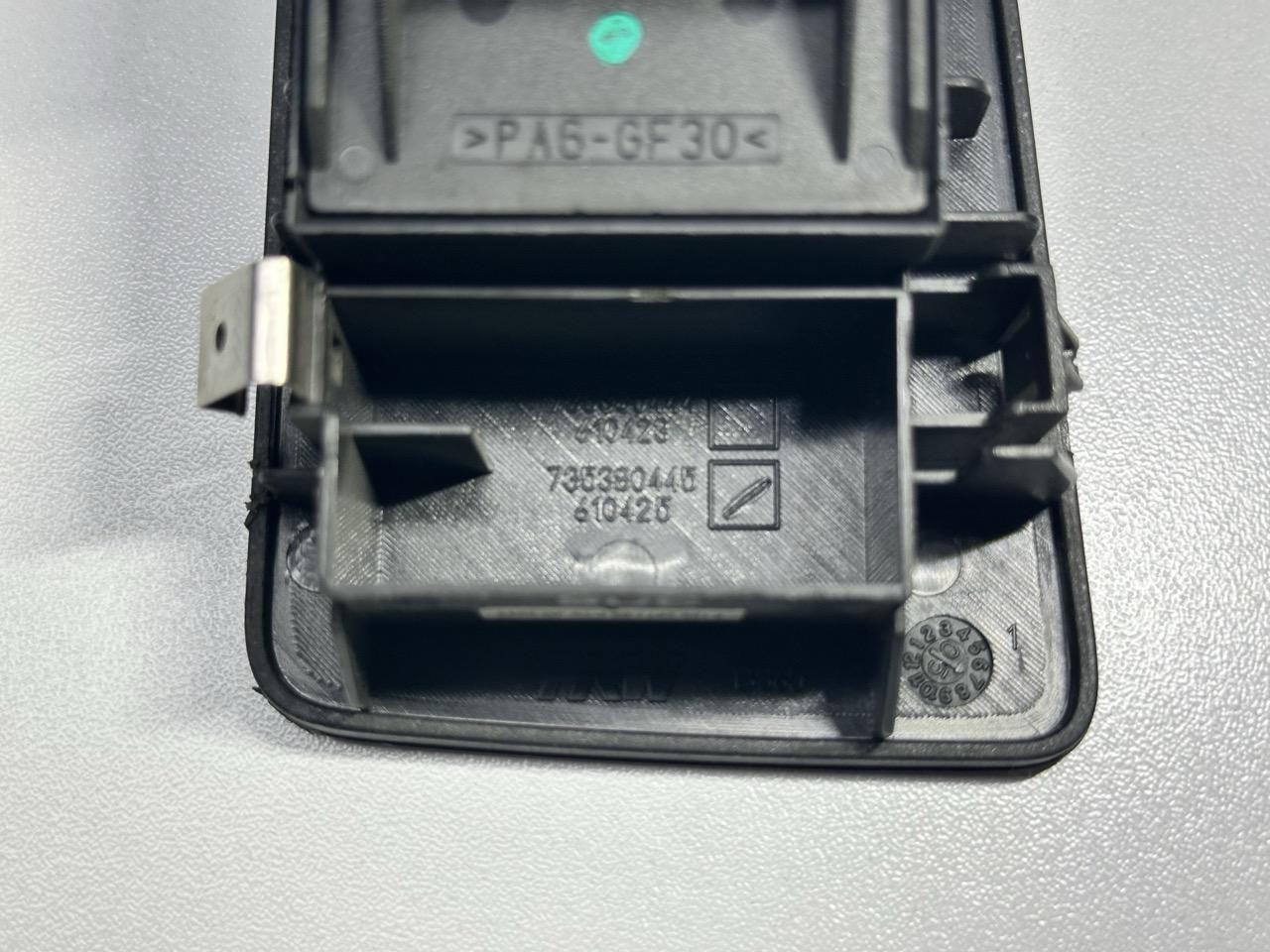 Miniatura 8