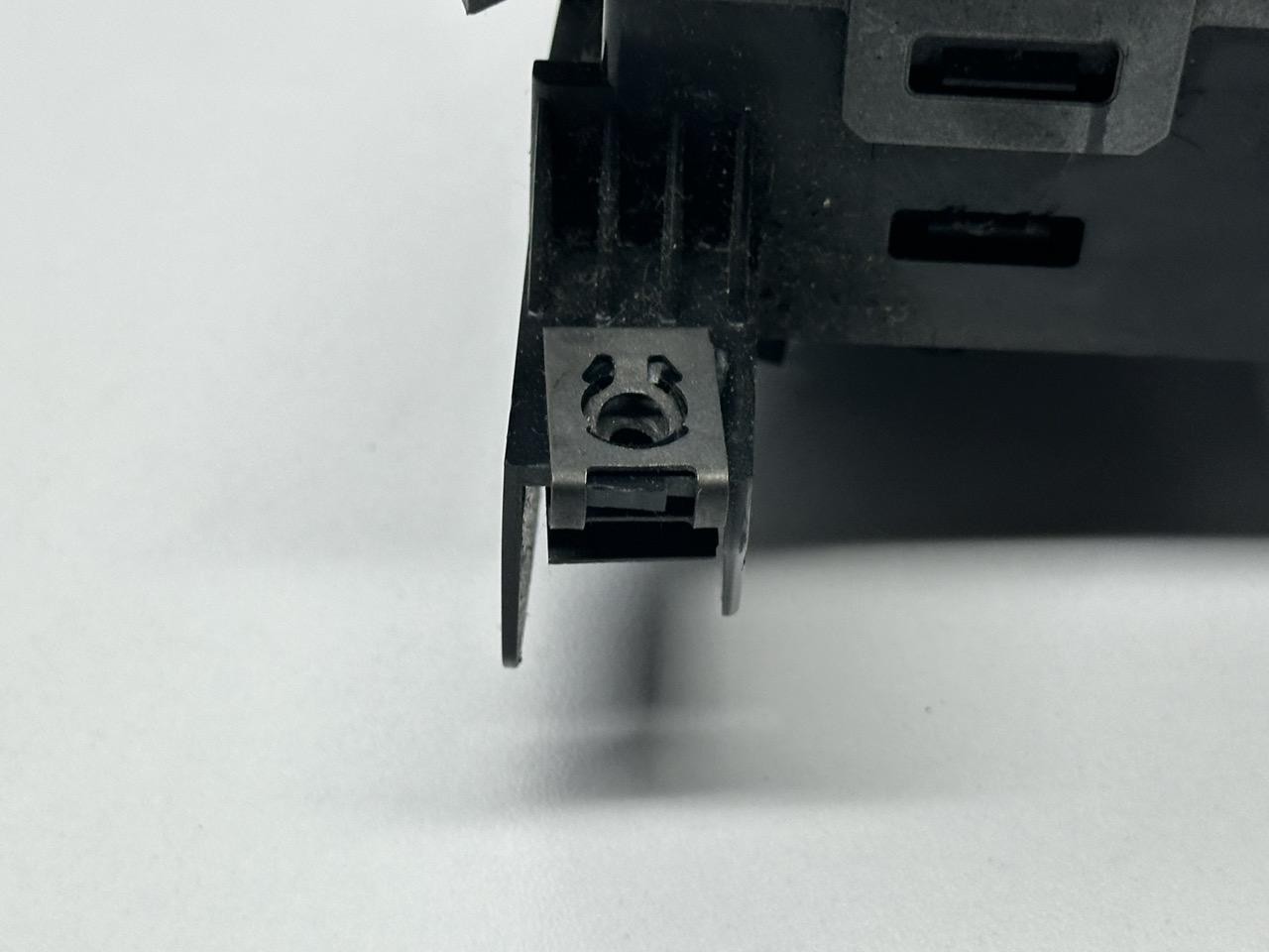 Miniatura 11