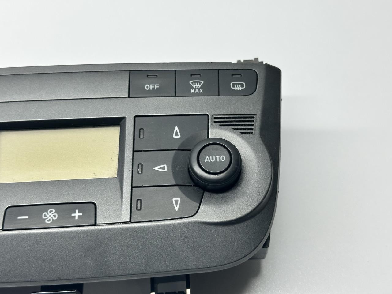 Miniatura 9