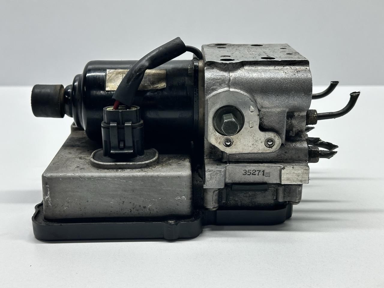 Centralina ABS - Immagine 1 di 11