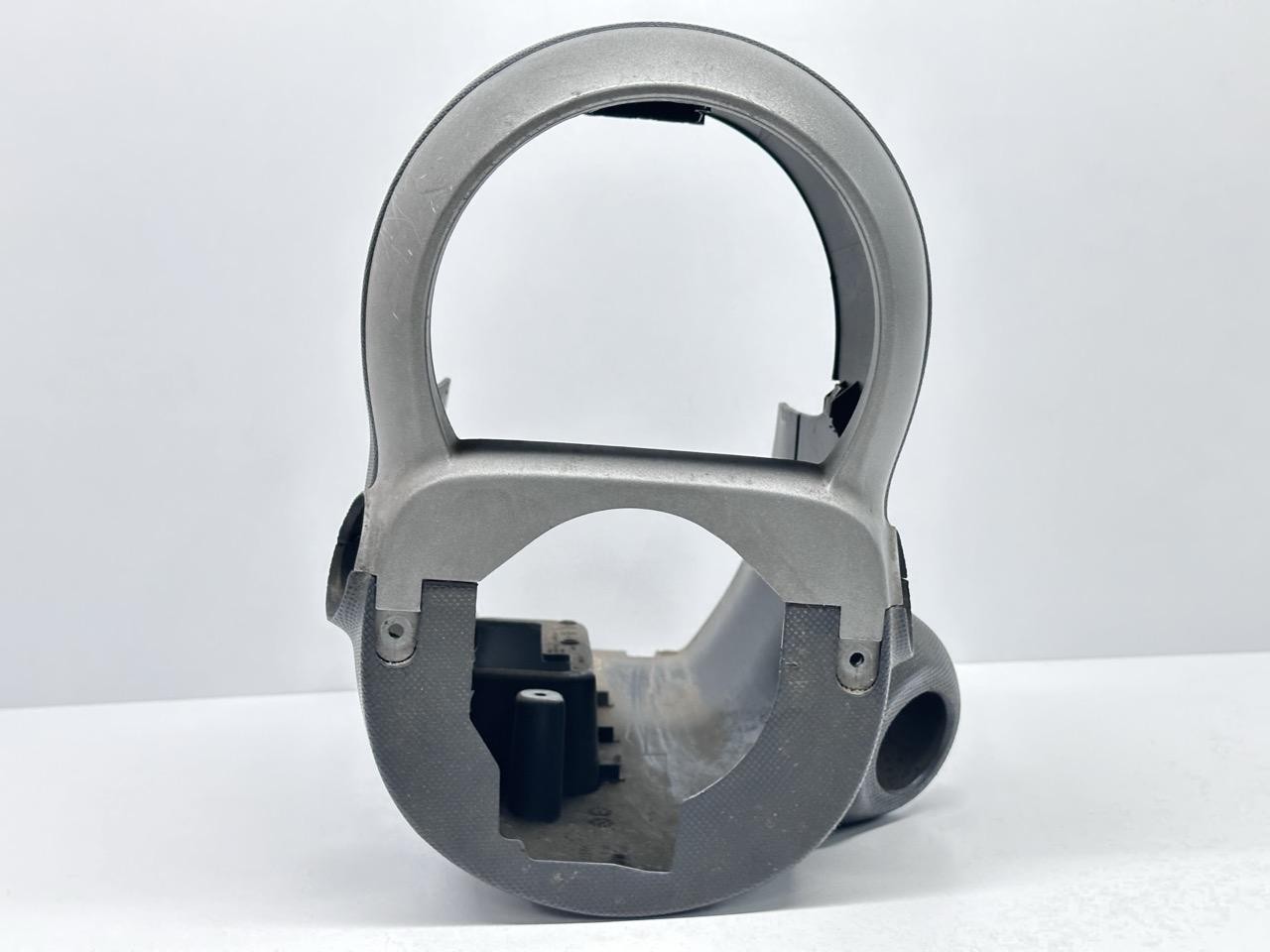 Plastica sotto sterzo - Immagine 1 di 12